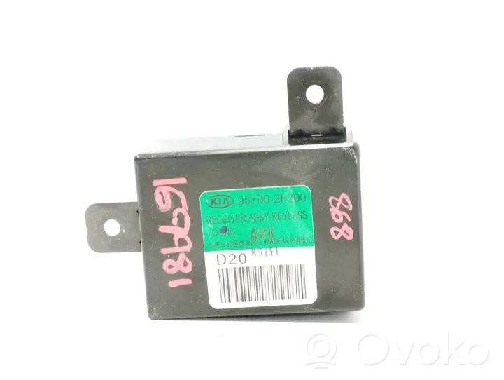 KIA Cerato Other control units/modules 957902F200