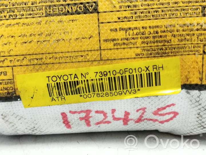Toyota Verso Sivuturvatyyny 739100F010X