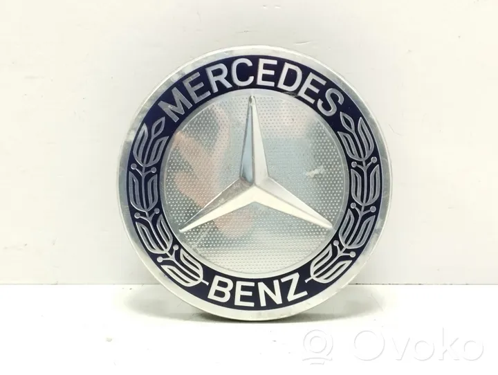 Mercedes-Benz C W203 Borchia ruota originale A1714000025