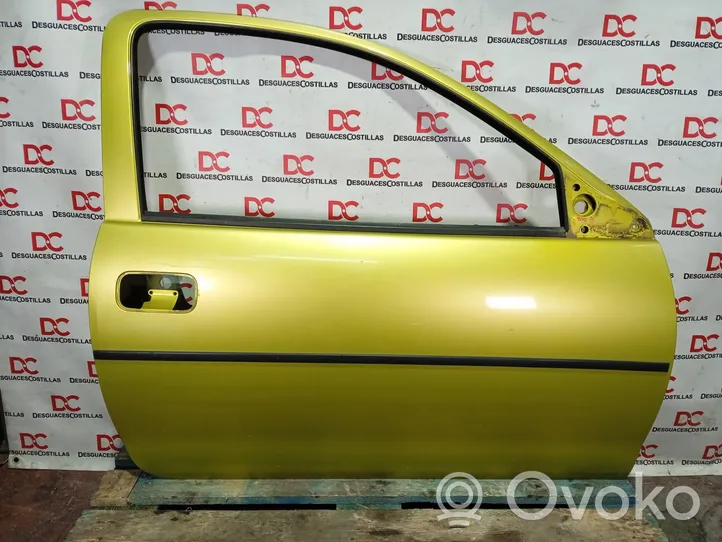 Opel Corsa B Front door 90484574