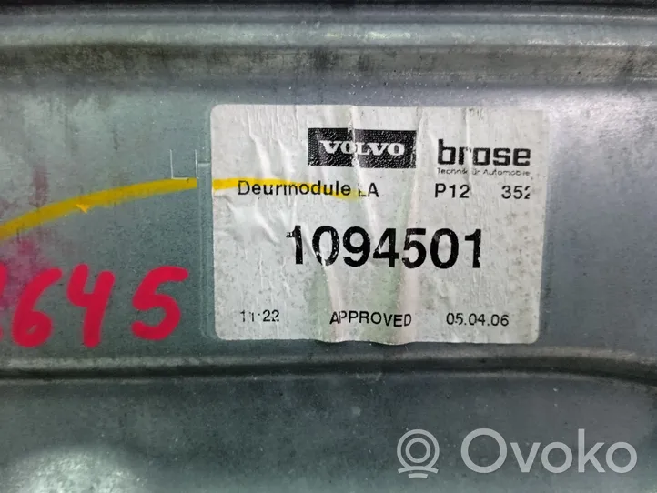 Volvo V50 Elektryczny podnośnik szyby drzwi tylnych 8679082