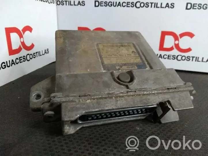 Renault Kangoo I Engine control unit/module 7700104956