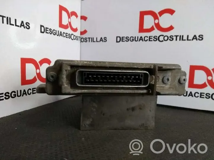 Renault Kangoo I Engine control unit/module 7700104956