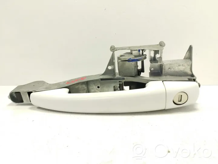 Peugeot 208 Front door exterior handle 9680168680