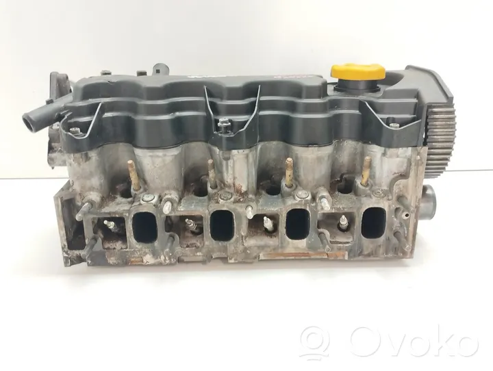 Opel Zafira B Engine head 55207460