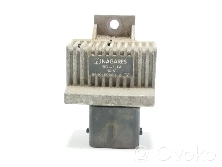 Renault Kangoo II Glow plug pre-heat relay 9640469680A