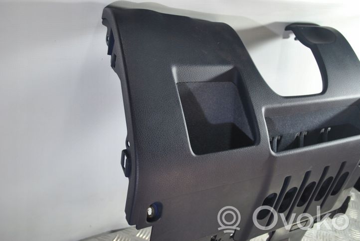 Audi A4 S4 B6 8E 8H Panelės apdailos skydas (apatinis) 