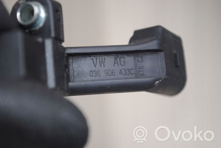 Volkswagen Golf VI Sensor de posición del cigüeñal 036906433C