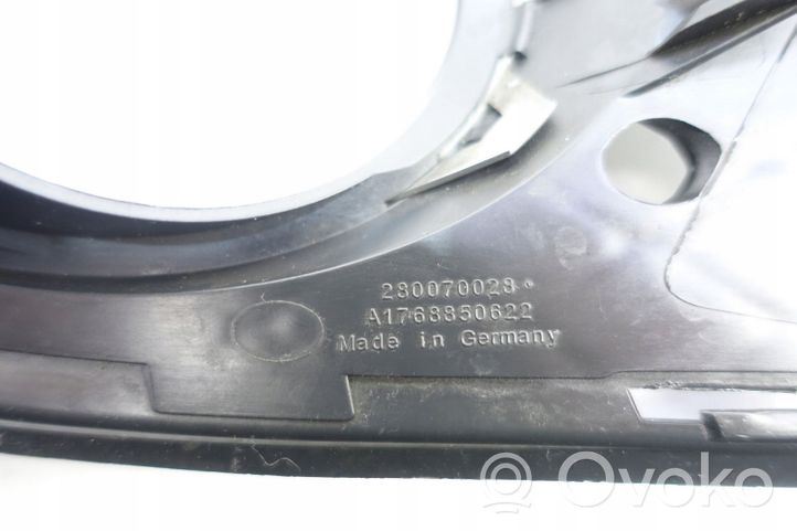 Mercedes-Benz A W176 Priešrūkinio žibinto apdaila/ grotelės A1768850622