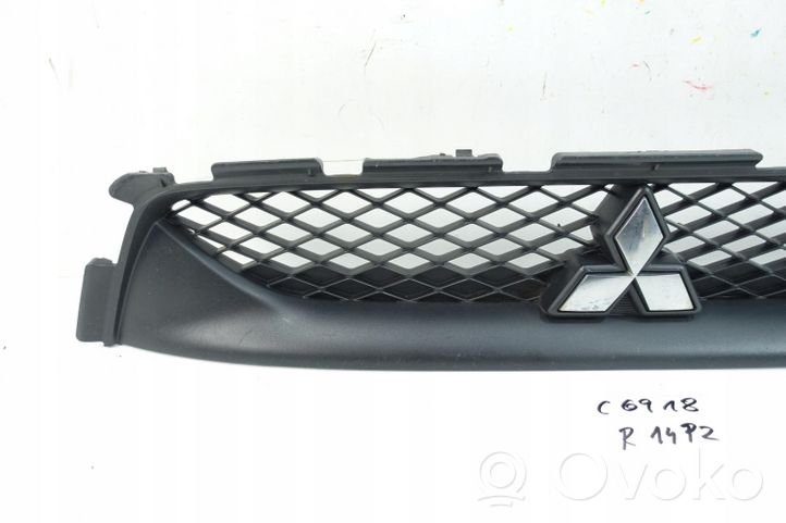 Mitsubishi ASX Maskownica / Grill / Atrapa górna chłodnicy ATRAPA GRILL ZDERZAKA MIT