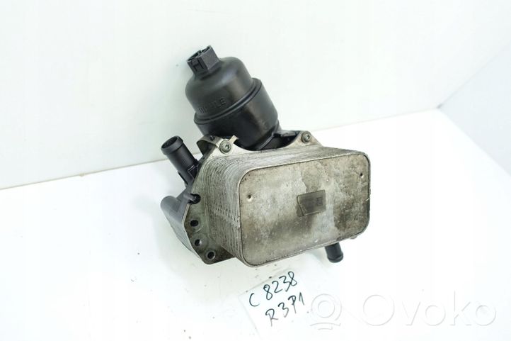 Opel Vivaro Oil filter mounting bracket OBUDOWA FILTRA OLEJU TRAF