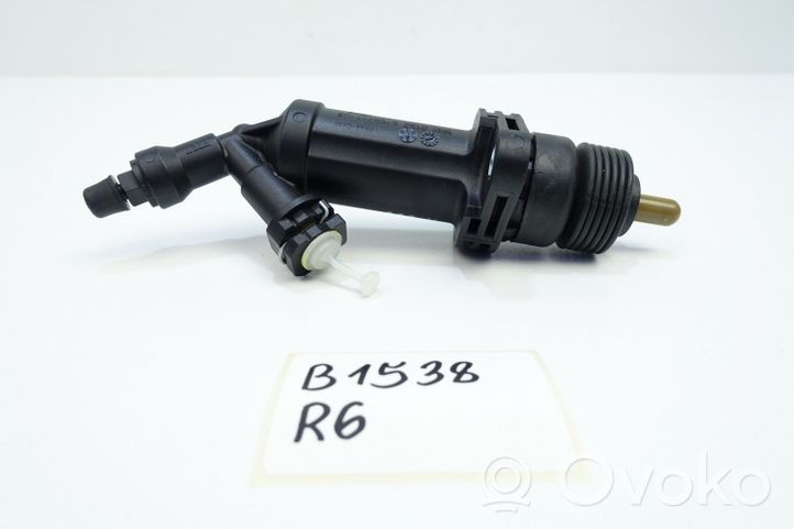 BMW 1 F20 F21 Cilindro secondario della frizione 6795711