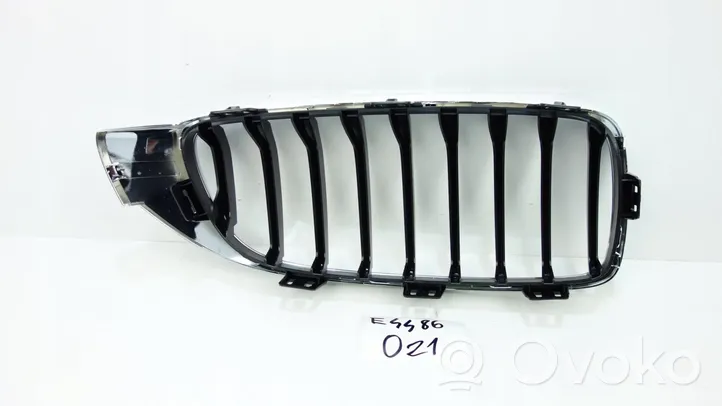 BMW 4 F32 F33 Maskownica / Grill / Atrapa górna chłodnicy ATRAPA