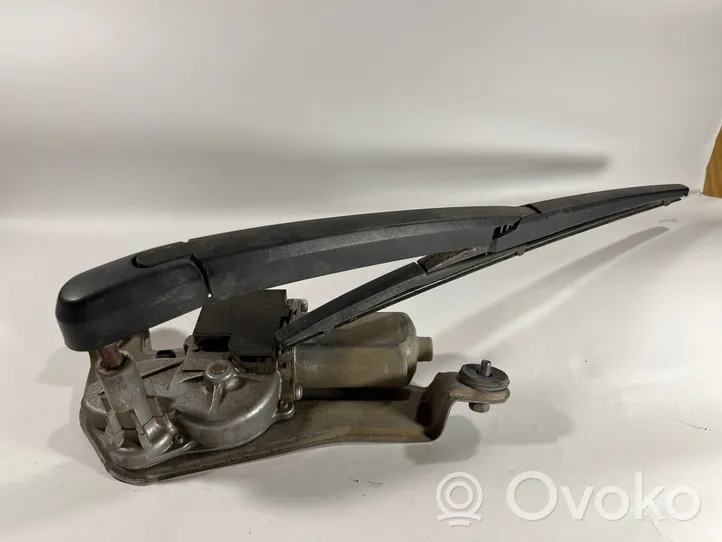 Toyota Corolla Verso AR10 Moteur d'essuie-glace arrière 851300F020