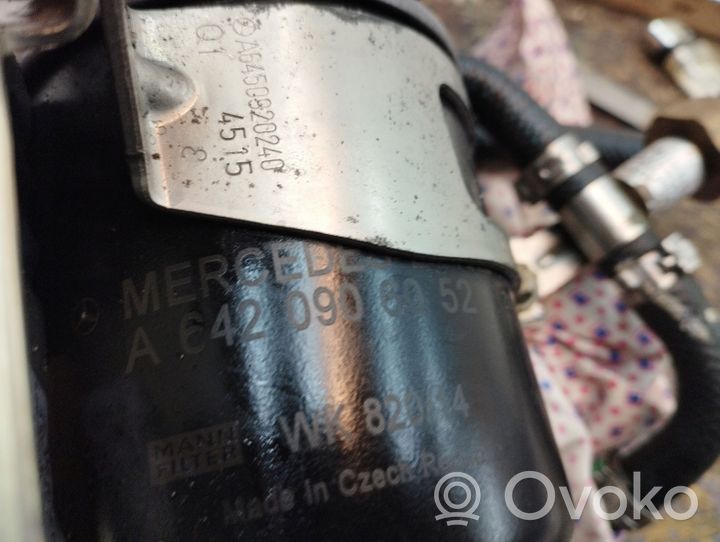 Mercedes-Benz E W212 Alloggiamento del filtro del carburante A6420906052