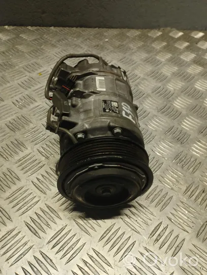 BMW 1 F40 Ilmastointilaitteen kompressorin pumppu (A/C) 7948797-02