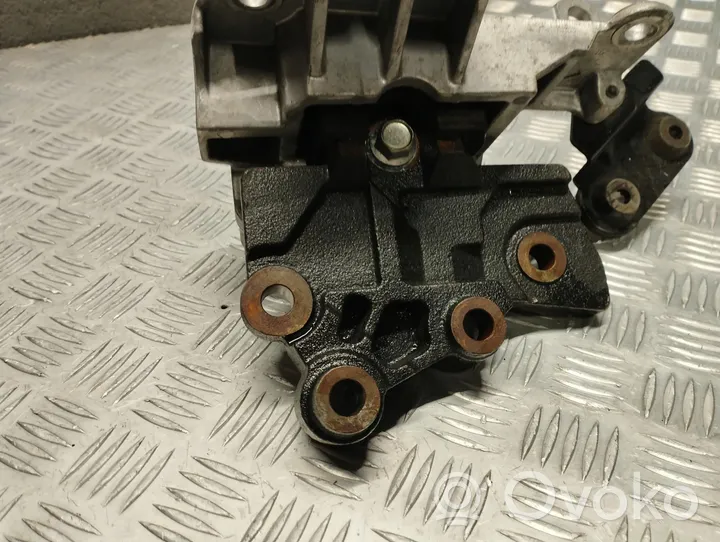 Renault Koleos II Support, suspension du moteur 