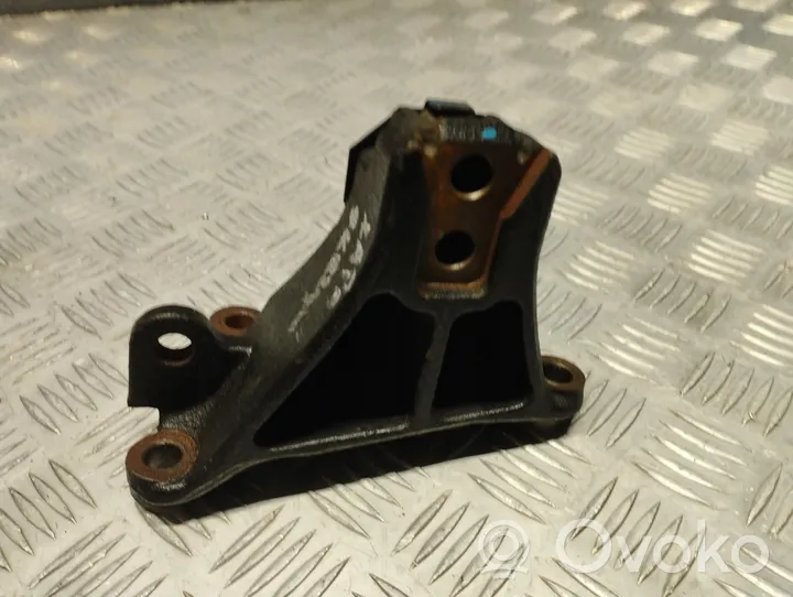 Hyundai Tucson LM Gearbox mounting bracket TUCSON