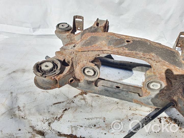 BMW 3 E46 Rear axle beam with reductor 6757435