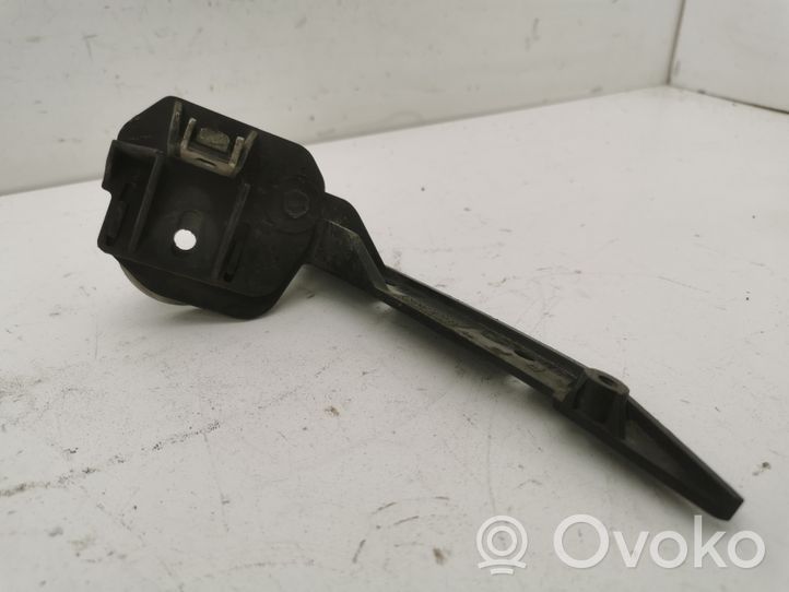 BMW 3 E90 E91 Support phare frontale 7058448