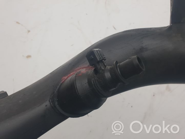 Volvo XC70 Interkūlera šļūtene (-es) / caurule (-es) 30741666
