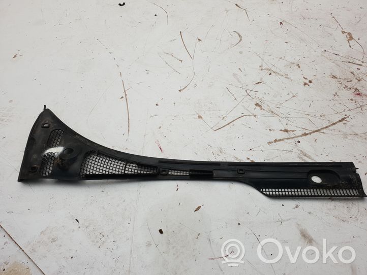 BMW 5 E34 Wiper trim 1946125