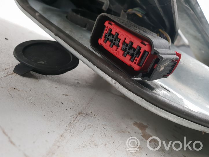 Volvo XC70 Elektryczny podnośnik szyby drzwi przednich 983040