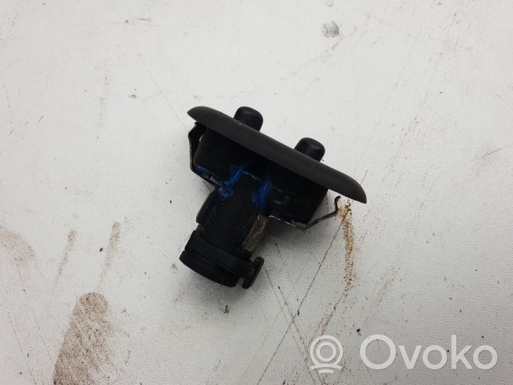 BMW 5 E39 Ugello a spruzzo lavavetri per faro 8360662