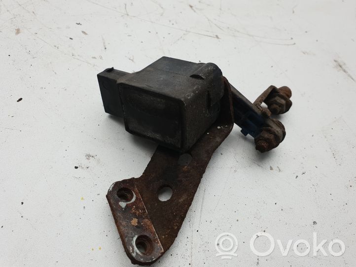 BMW 3 E46 Headlight level adjustment motor 6784697