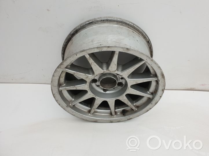 BMW 5 E28 Cerchione in lega R16 6765111