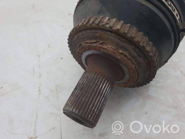 Volvo V70 Semiasse anteriore 8689210