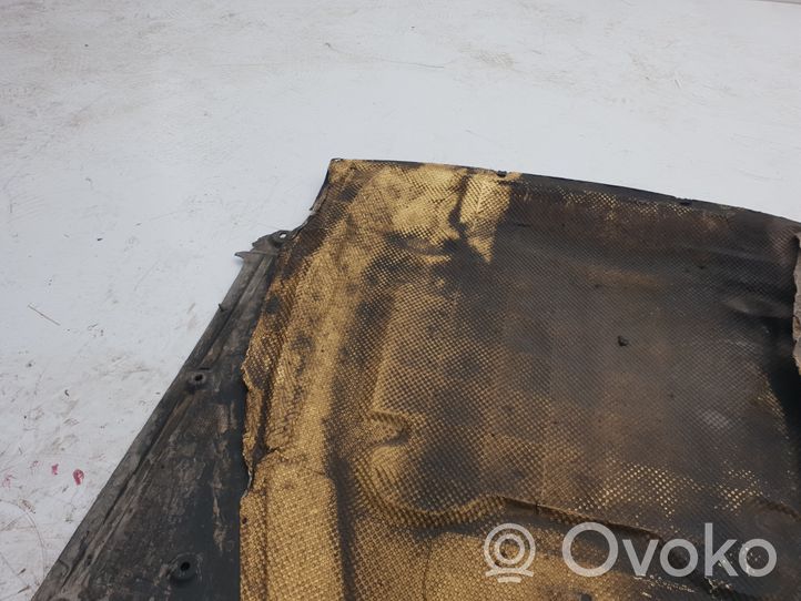 Volvo XC90 Engine splash shield/under tray 7146629