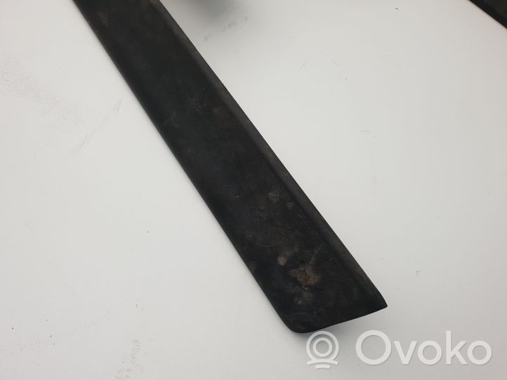 Volvo XC70 Front sill trim cover 