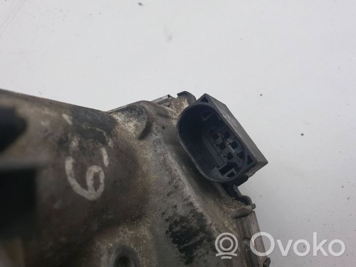 Volvo XC70 Throttle valve 8692720