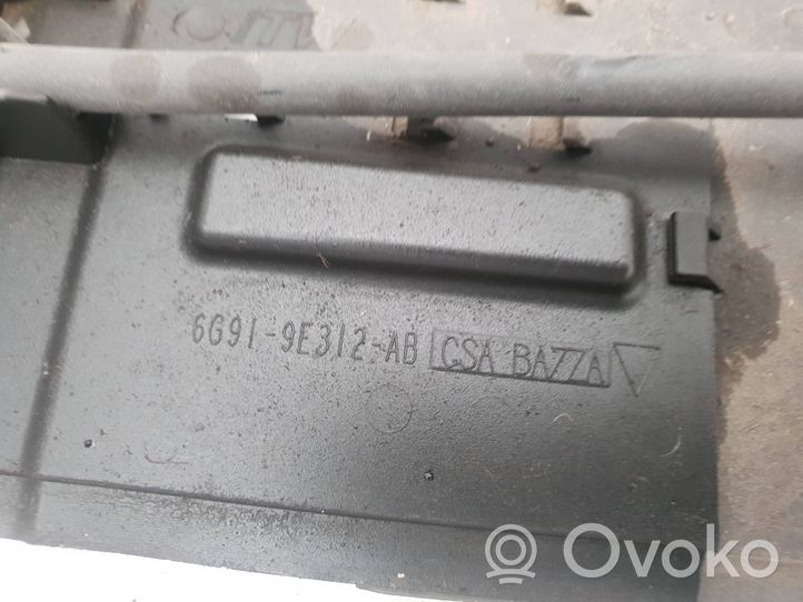 Volvo XC70 Center/middle under tray cover 6G919E312AB