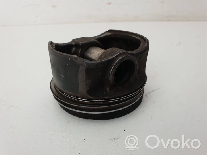 BMW 3 E36 Piston 83955