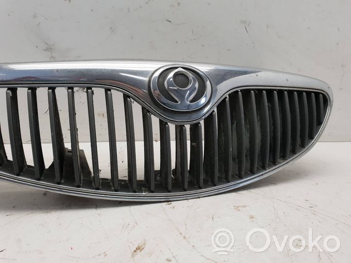 Mazda Xedos 6 Grille inférieure de pare-chocs avant 