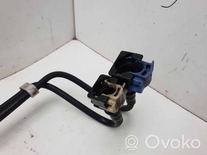 Volvo V60 Fuel line pipe 31336162