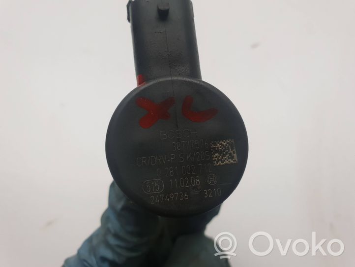 Volvo XC90 Regulator ciśnienia paliwa 30777576