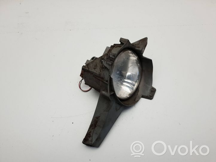 Toyota Hilux (AN10, AN20, AN30) Feu antibrouillard avant 11416517