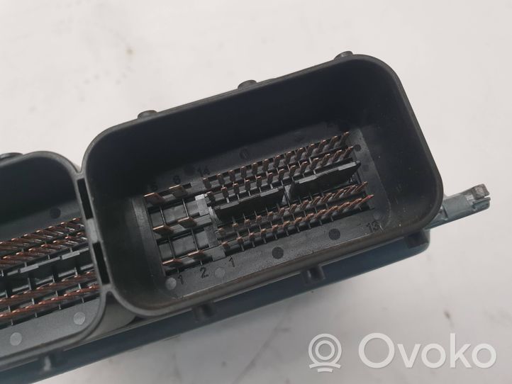 BMW 3 E90 E91 Sterownik / Moduł ECU 7579142