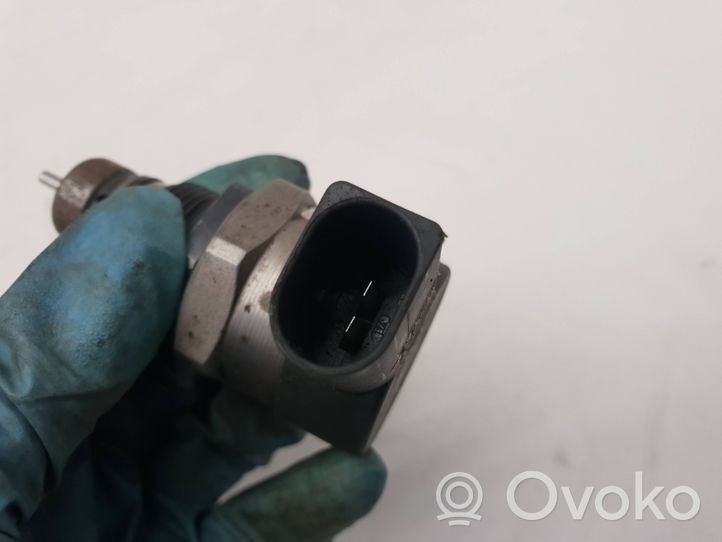 Audi A3 S3 8P Fuel main line pipe 057130764H