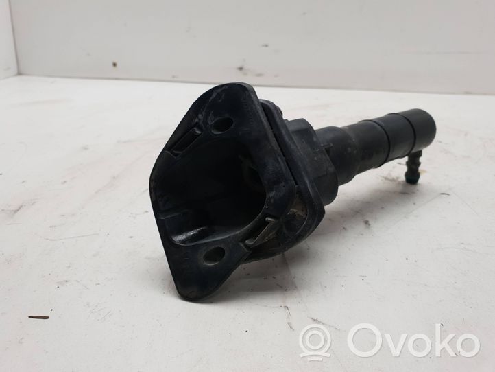 Volvo XC90 Headlight washer spray nozzle 30698507