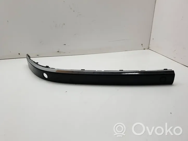 BMW 7 E65 E66 Modanatura separatore del paraurti anteriore 