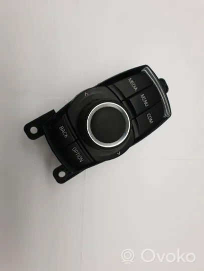 BMW 2 F46 Console centrale, commande de multimédia l'unité principale 6802932