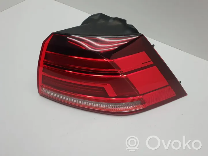 Volkswagen Golf VII Lampa tylna 5G0945096Q