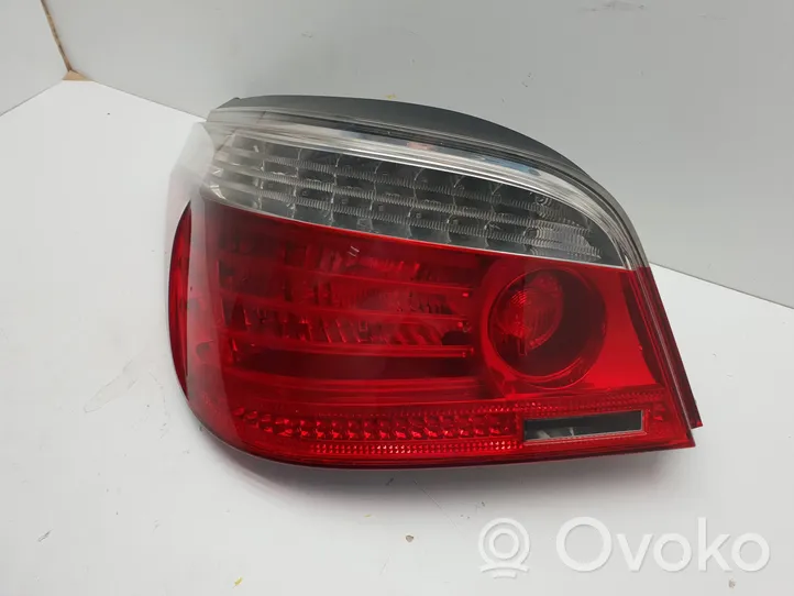 BMW 5 E60 E61 Lampa tylna 19528501