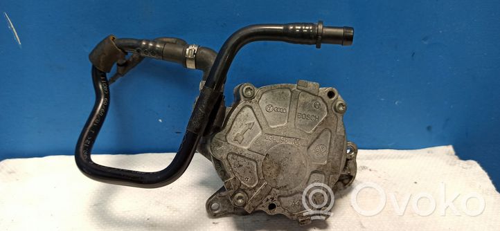 Seat Exeo (3R) Vacuum pump 03L145100F