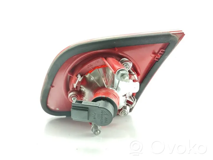 Volkswagen PASSAT B6 Rear/tail lights 3C5945093C