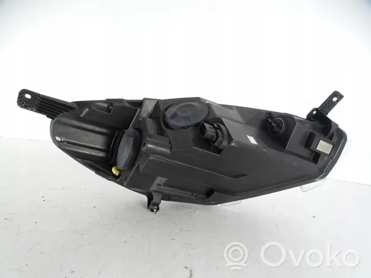 Ford Fiesta Lampa przednia H1BB13W030AE